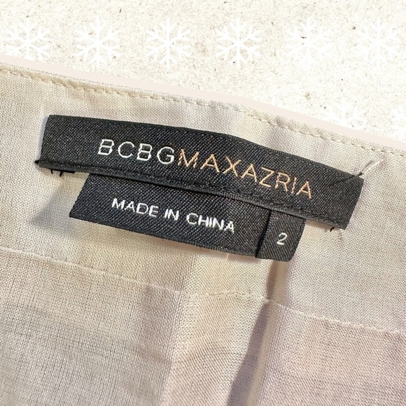 BCBGMaxAzria Soft Beige Lightweight Cotton Tiered Eyelet A-Line Mini Skirt Sz 2 - Picture 2 of 12